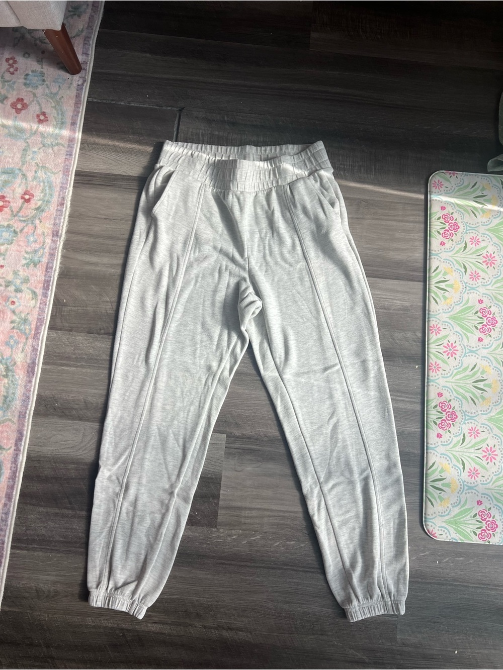 Danskin Light Gray Women's Jogger Pants